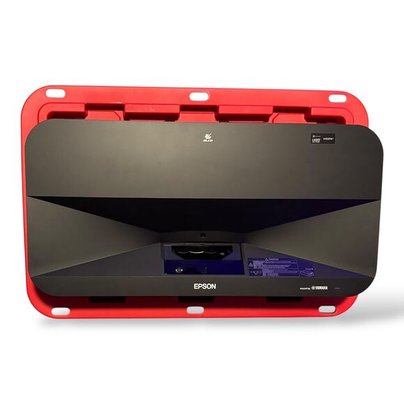 Epson - LS800 4K PRO-UHD Ultra Short Throw 3-Chip 3LCD Laser Projector - Picture 3 of 5